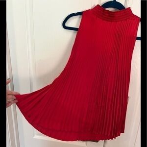 1.STATE M Retro Pink Pleated Accordion Halter Tank Top